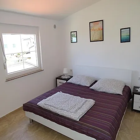 David Apartament Vir