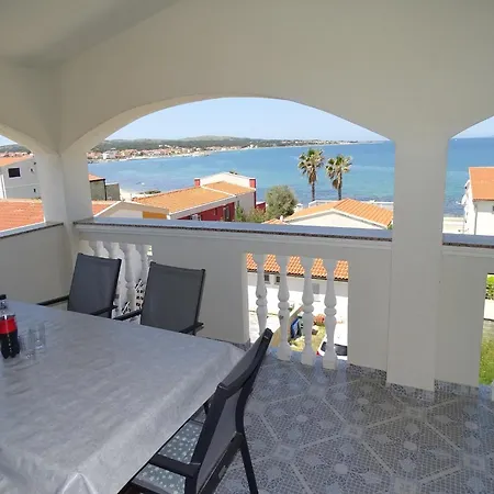 Apartament David *