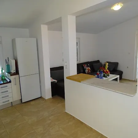 Apartament David Vir