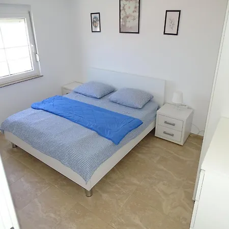 Apartament David *