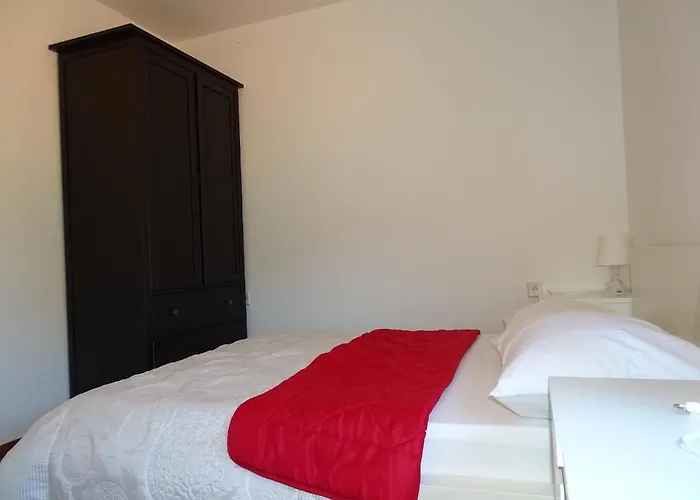 David Апартаменты Вир